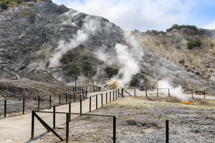 Campi Flegrei Vulcano Solfatara Cammarota Viaggi